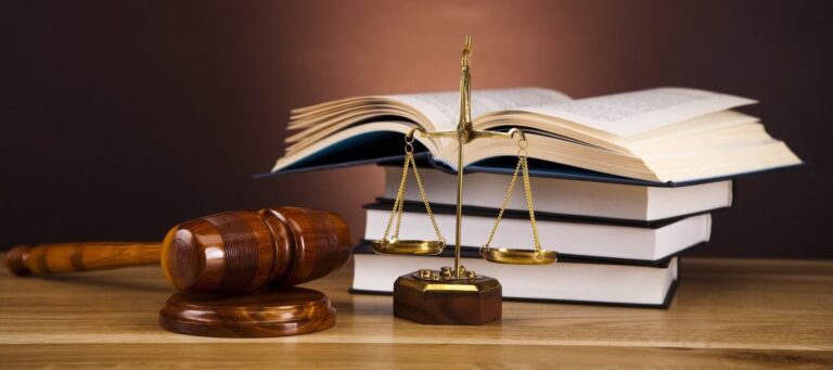 Repositorio De Tesis De Derecho